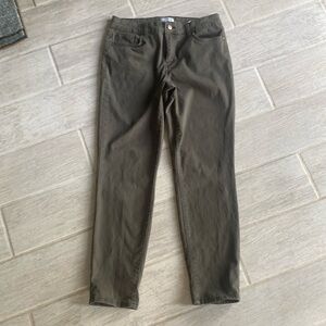 JessicaSimpson dark khaki jeans. Relaxed Skinny Crop. Perfect condition